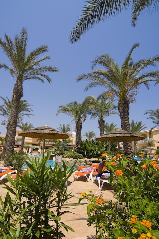Tasia Maris Gardens Agia Napa Buitenkant foto