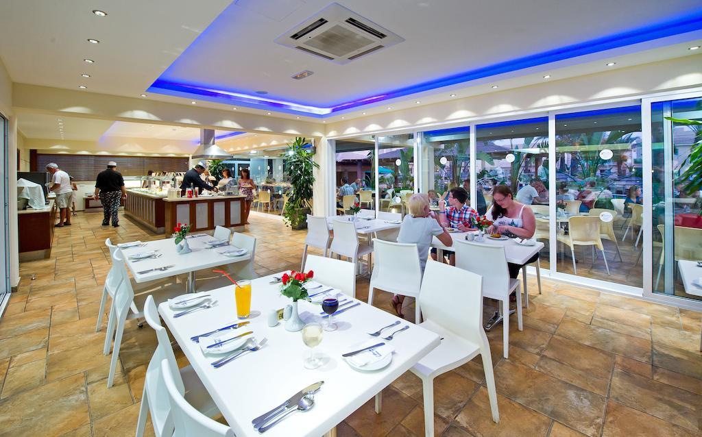 Tasia Maris Gardens Agia Napa Buitenkant foto